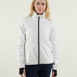 Lululemon Run: Hustle Jacket size 10 NWT